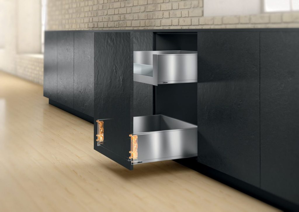 Ray hộp âm Legrabox chiều cao C 177mm 40kg Blum 5439184 (IC inox)