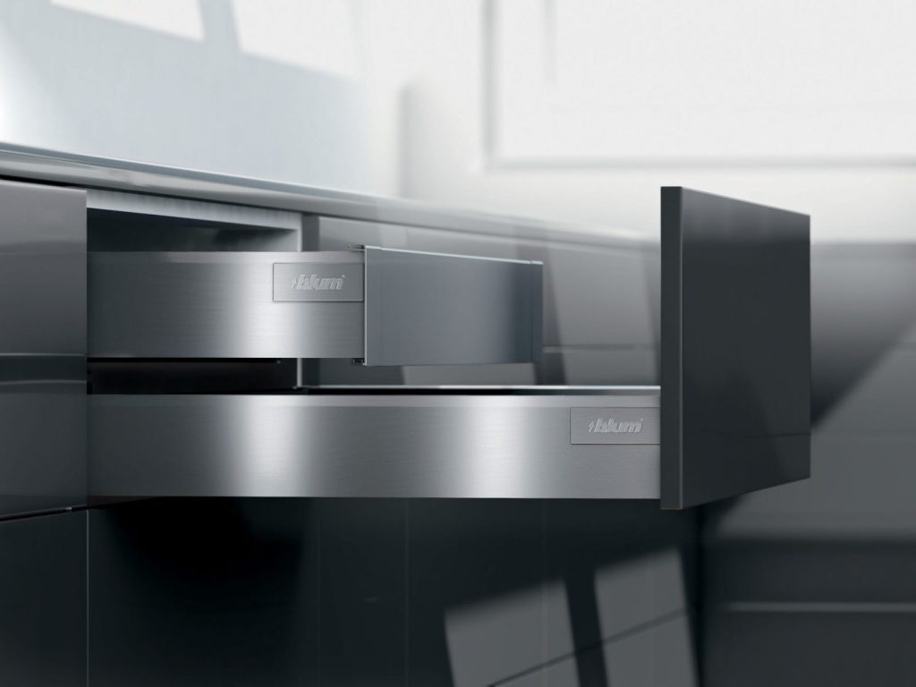 Ray hộp âm Legrabox inox chiều cao M 90.5mm 40kg Blum 9810858 (IM inox)