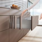 Bộ nêm nhấn mở đóng giảm chấn L3 40kg ray 350–600mm Tip-on Blumotion cho Merivobox Blum T60H4540 5586120