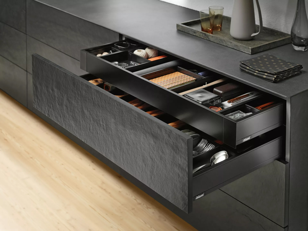 Hộp kéo thành mỏng siêu mỏng, siêu cao cấp LEGRABOX