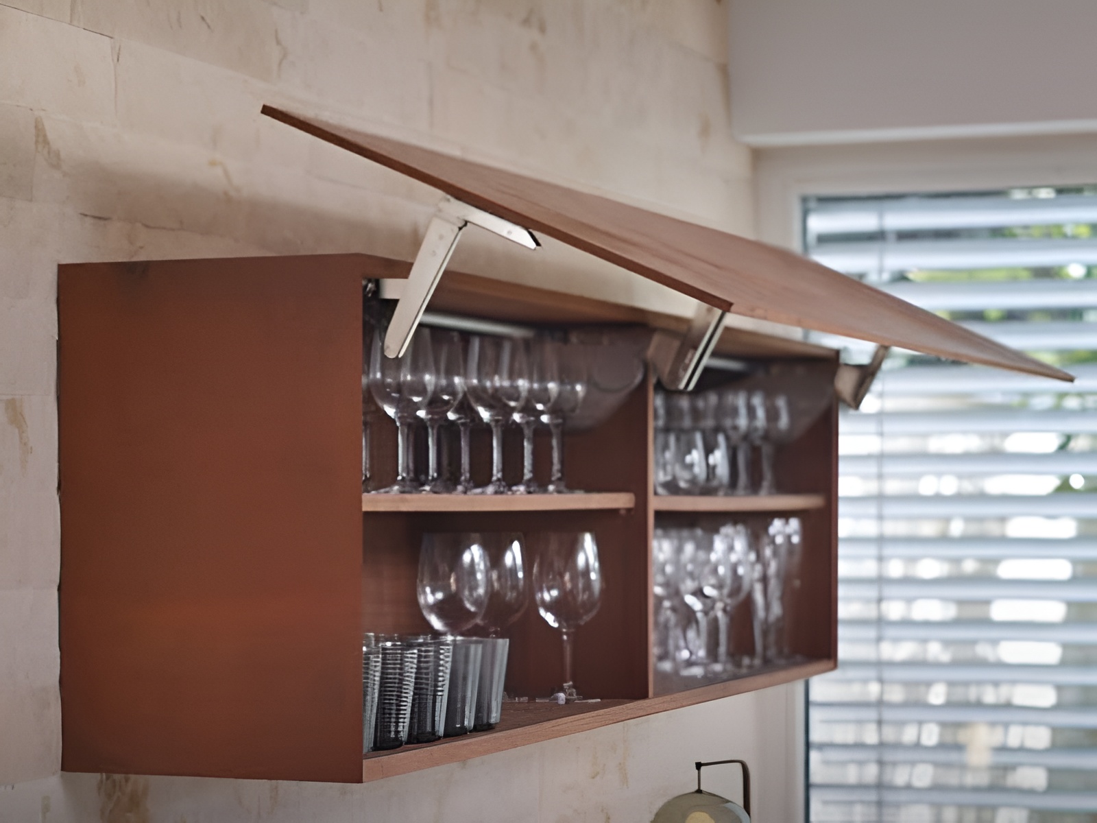 Blum cam kết bảo hành theo chức năng trọn đời cho sản phẩm cơ học 