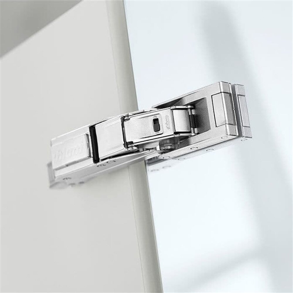 Bản lề Blum là sản phẩm phụ kiện nội thất cao cấp đến từ thương hiệu Blum