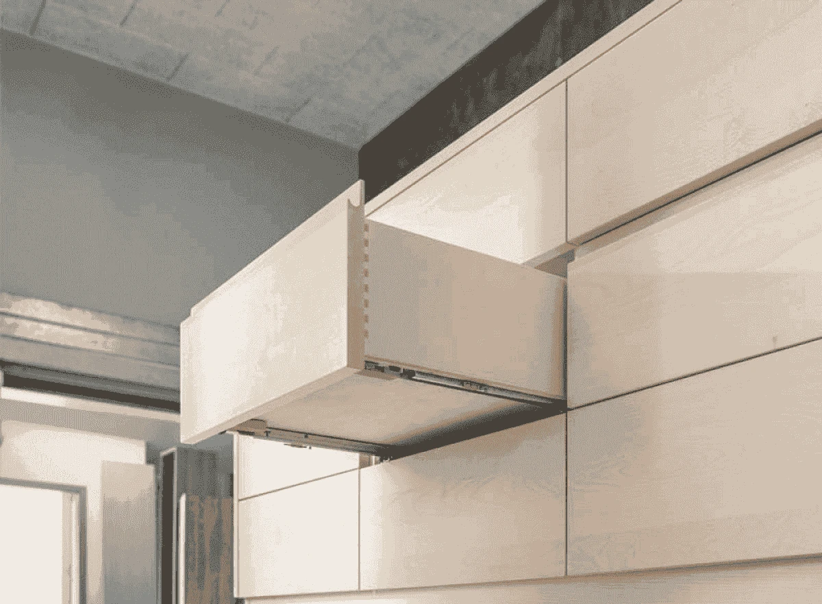 TANDEM là dòng ray trượt âm phổ thông chuyên dùng cho ngăn kéo gỗ
